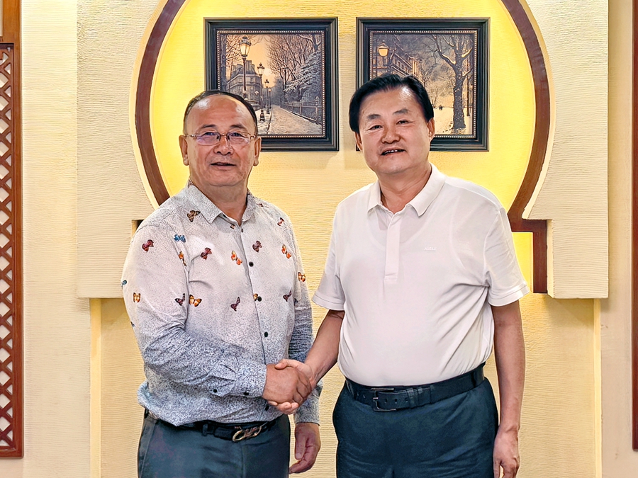 合影 (1)